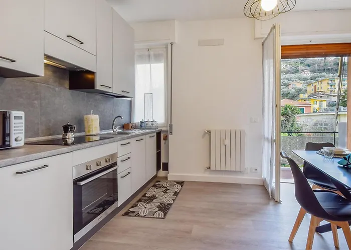 1 Bedroom In Lägenhet Recco