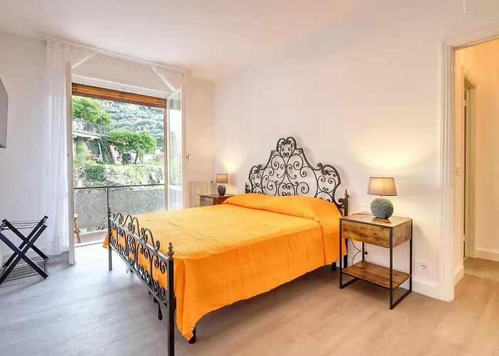 1 Bedroom In Lägenhet Recco